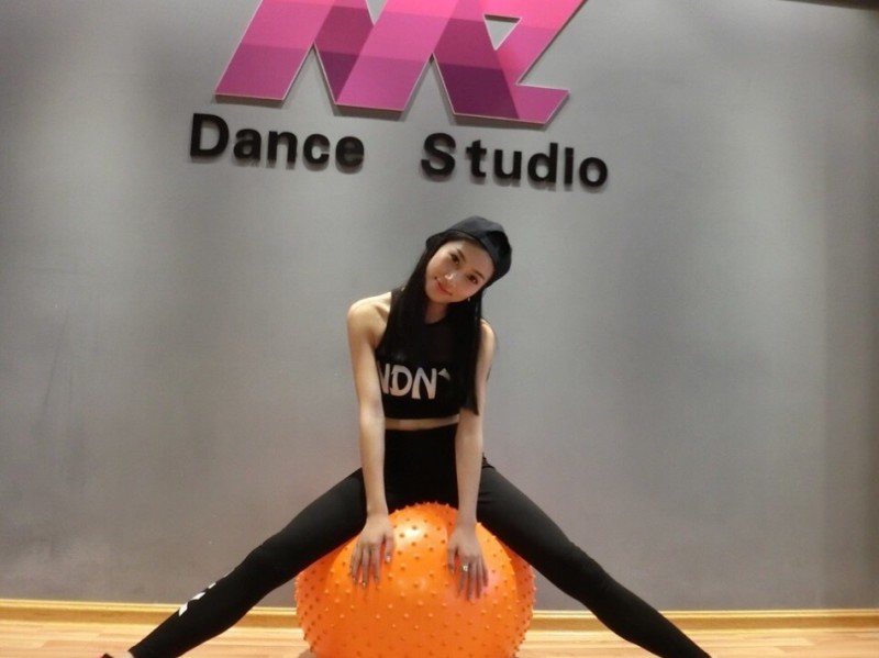 篮球宝贝“小杨幂”领衔，解锁NBL联赛的别样魅力