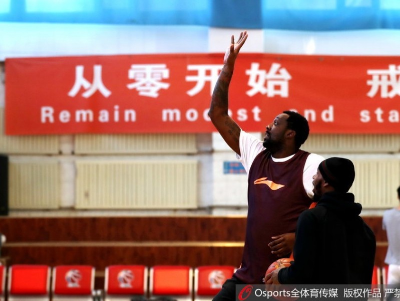 布拉切伤愈回归强势出击，新疆男篮剑指完整阵容迎战广厦