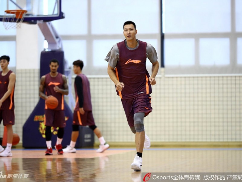 广东男篮剑指六连胜 厉兵秣马静候齐鲁挑战