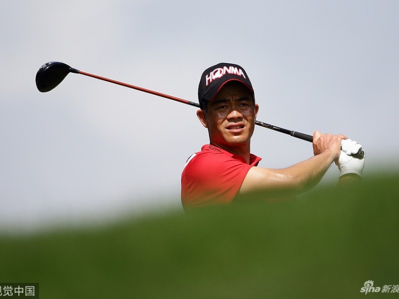 新加坡公开赛战幕启 加西亚领先梁文冲开局稳健