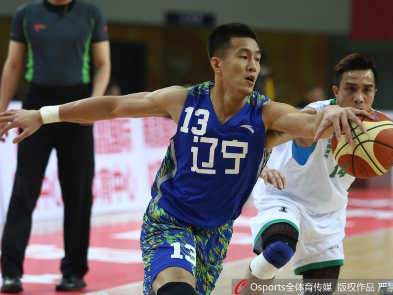 辽篮全运预赛大胜澳门，众将亮剑展深厚板凳实力