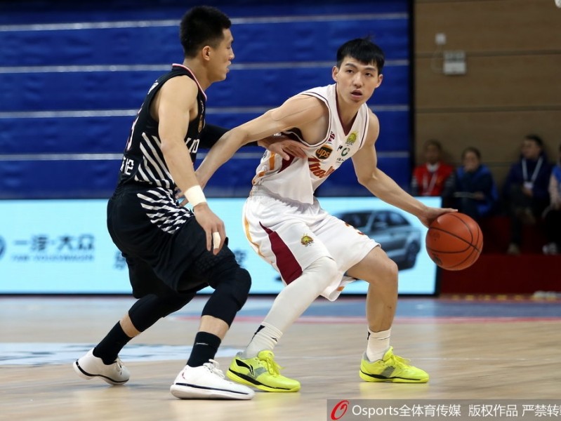 威姆斯准绝杀掀翻领头羊，浙江青年军终结辽宁七连胜