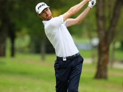 南非本土黑马闪耀约堡公开赛首轮