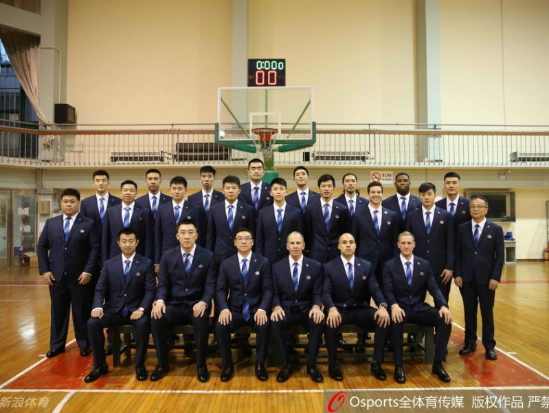 上海男篮群英谱：重温大鲨鱼崛起之路上的激情与梦想