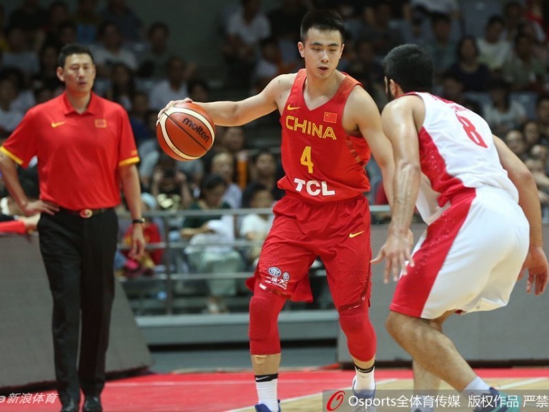 热血长春：男篮红队逆转伊朗迎来首胜，青春风暴席卷冰城