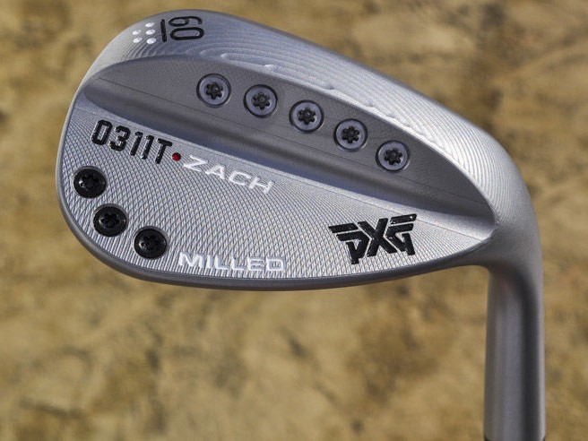 冠军球具巡礼：揭秘顶尖球员的制胜利器