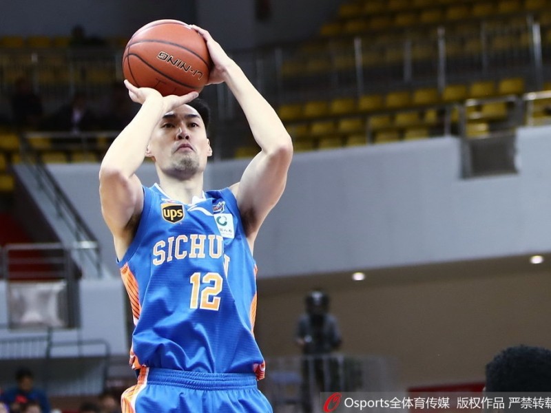 津门虎主场逆转擒蜀军，霍尔曼张智涵联手终结四连败