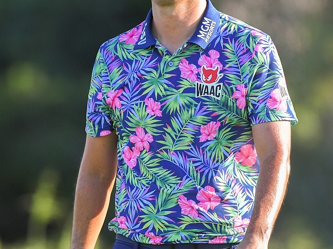 峰回路转史密斯逆势领跑 群雄并起哨兵赛激战正酣