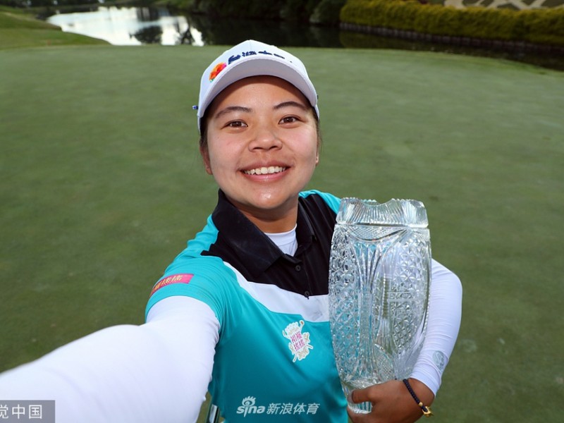 七年坚守终绽放 徐薇凌纯丝锦标赛勇夺LPGA首冠