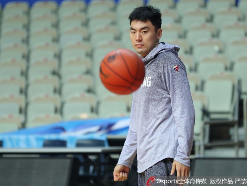 辽篮备战显轻松，郭艾伦笑迎关键战役