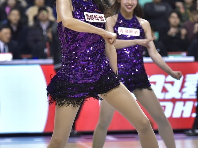 辽篮主场热舞宝贝点燃冰封冬日 赛场激燃双杀卫冕冠军