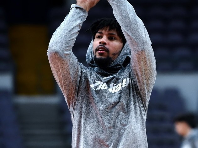 浙江德比前夜：斯托克斯用汗水击碎流言，率队静候同城劲敌