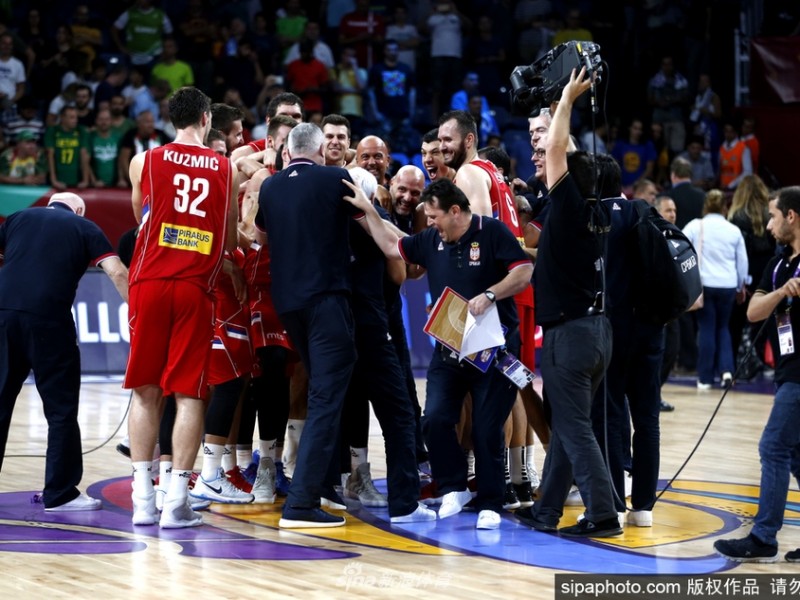 欧陆烽火伊斯坦布尔：塞尔维亚力克俄罗斯，铁骑踏进欧洲之巅决战