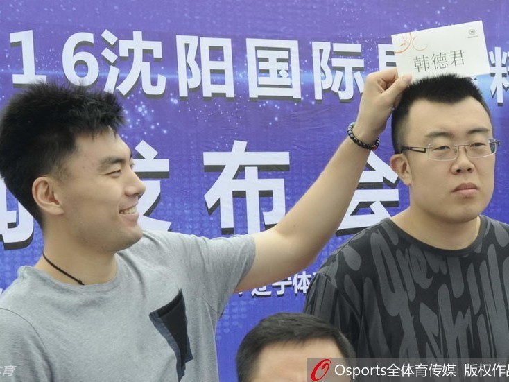 李晓旭妙语连珠逗乐大韩，辽宁男篮精英赛发布会欢乐多