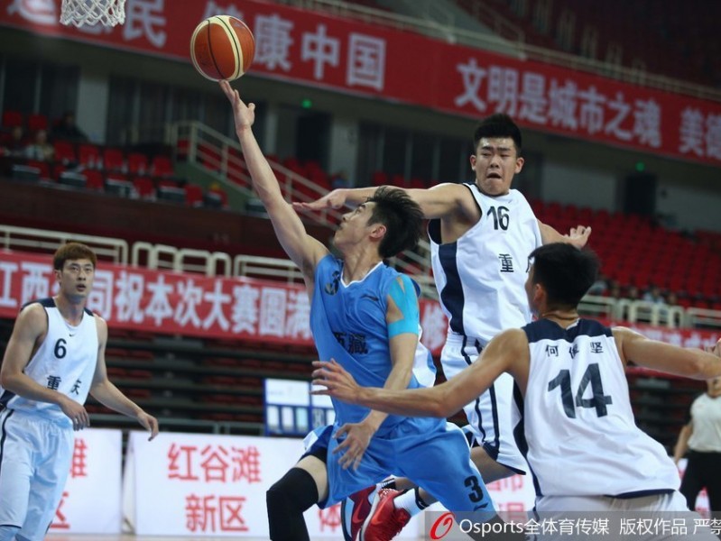 中国男篮群英谱：张振楠狂飙五十分，唐正东内线铸就传奇