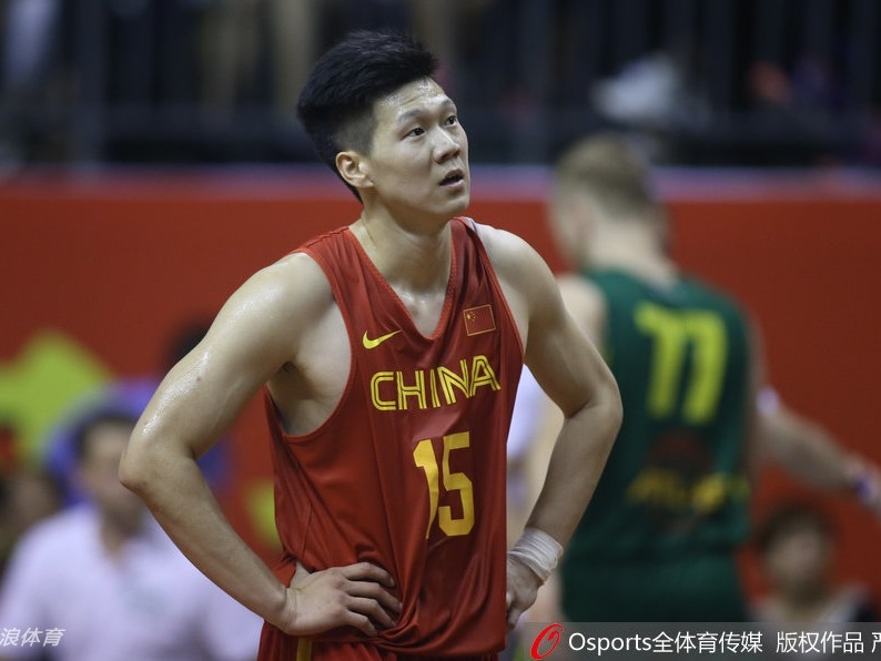 重庆綦江激战：国奥男篮最后时刻惜败立陶宛联队