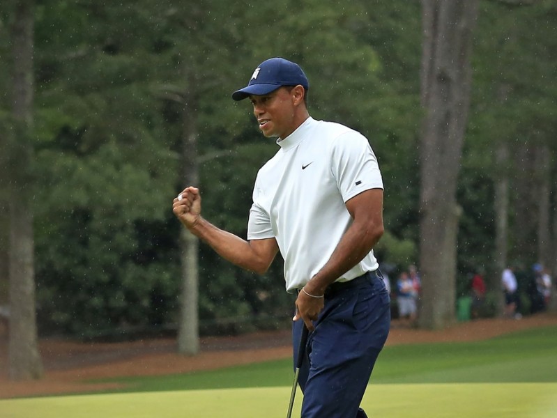 大师赛绿茵巅峰对决 李昊桐再战传奇老虎伍兹