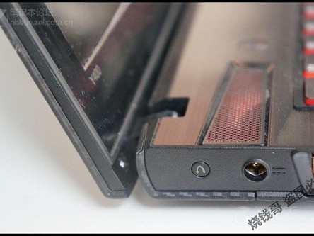 那台陪我“开黑”大学四年的联想Y400，到底怎么样？