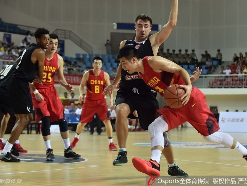 四国赛京城双星闪耀 方硕准绝杀助国奥逆转立陶宛