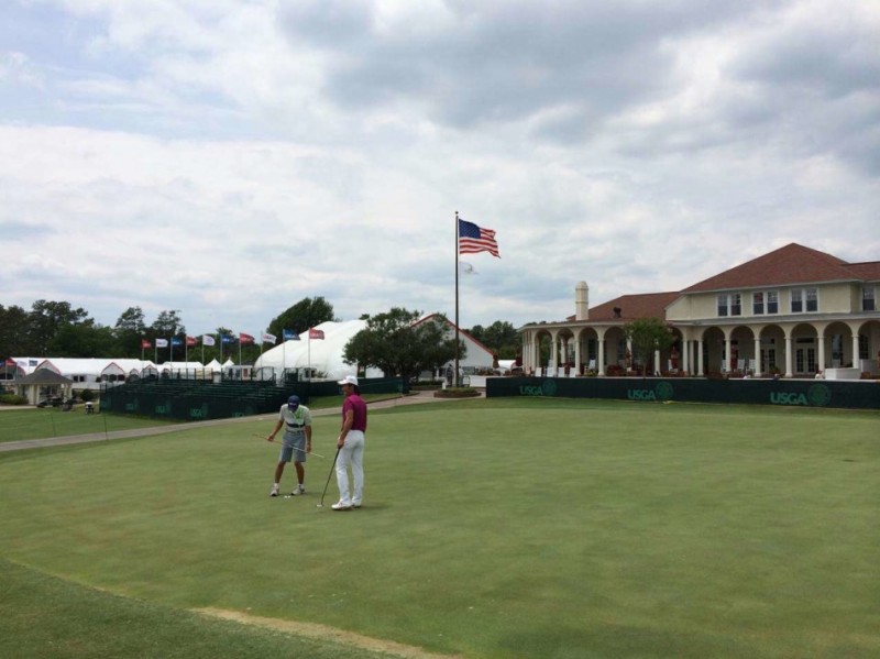 梁文冲的荣耀之路：从松针球场到大满贯赛场