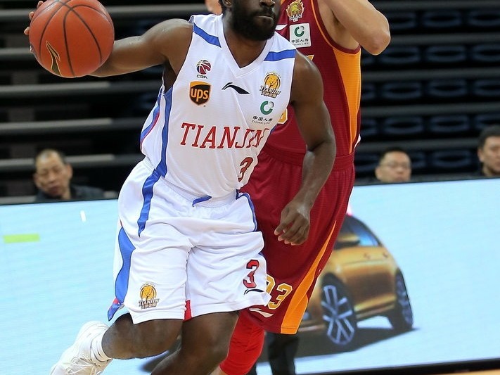 津门虎主场饮恨浙江 悍将独木难支八连败阴霾挥之不去