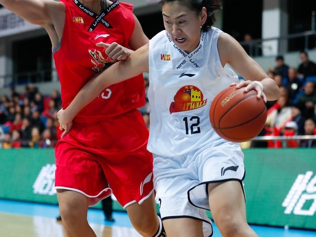 WCBA榜首风云变，新疆女篮客场掀翻卫冕冠军北京