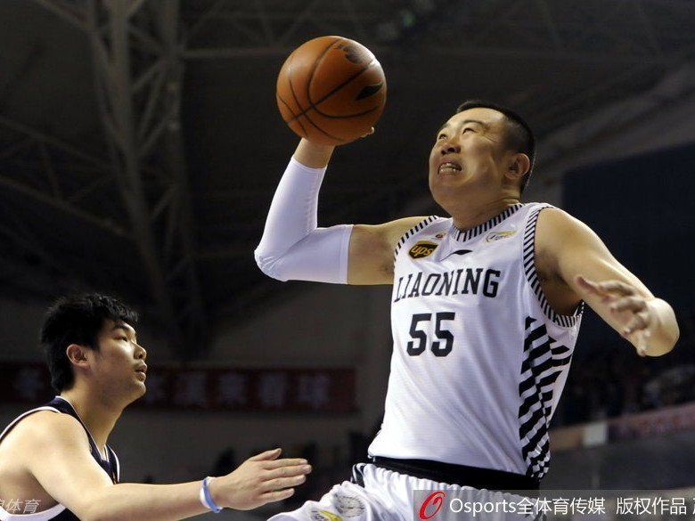 辽深大战风云录：功夫熊猫劈扣震篮下，郭少绝技闪亮全场