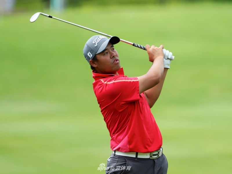 果岭上的精彩角逐