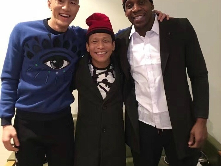 郭艾伦牵线“亲哥俩”宋小宝哈德森，辽视春晚后台飙戏比“损色”