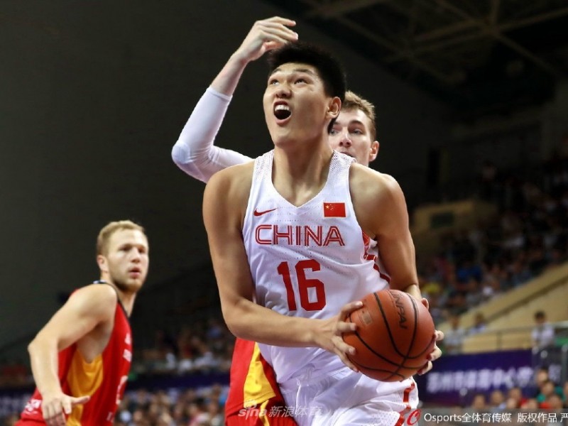 内线巨塔的新篇章：刘传兴加盟湾区翼龙，启航东亚赛场