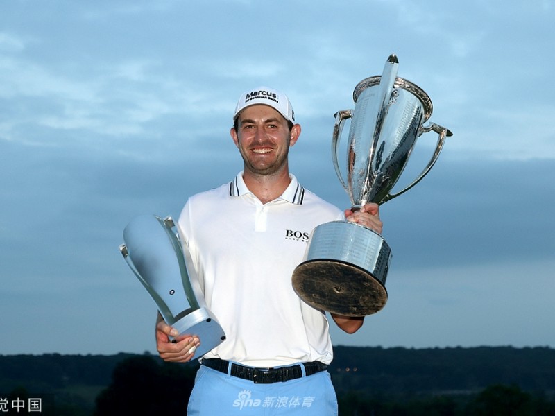 六洞鏖战终捧杯 坎特利逆袭夺冠荣耀时刻