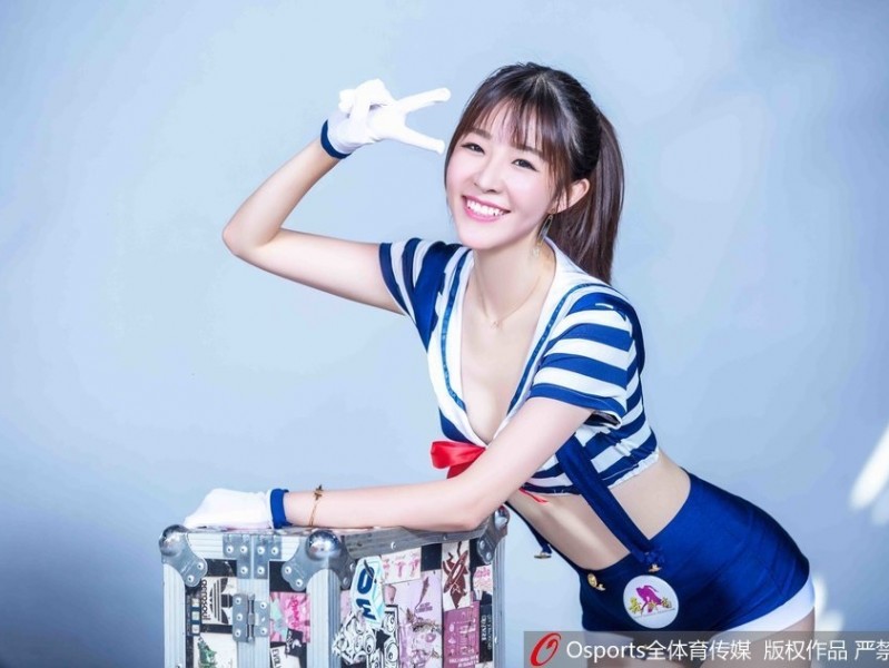 广东篮球宝贝海魂衫写真青春活力绽放