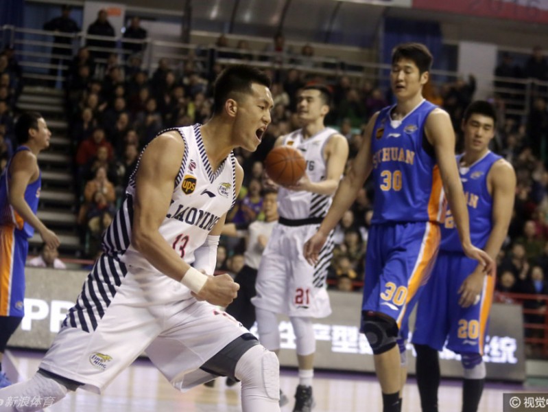宿敌之争再燃烽火 川辽大战书写CBA新篇章
