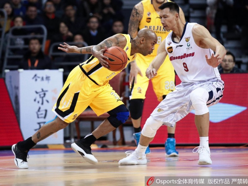 CBA激战广东复仇北控 易建联狂砍双二十导演惊天逆转