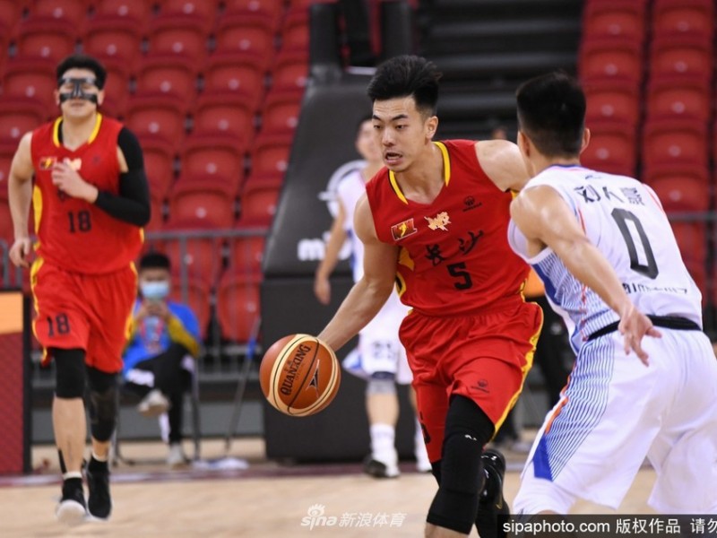 NBL武汉赛区揭幕战青春风暴 佛山功夫小子力克长沙金健米业