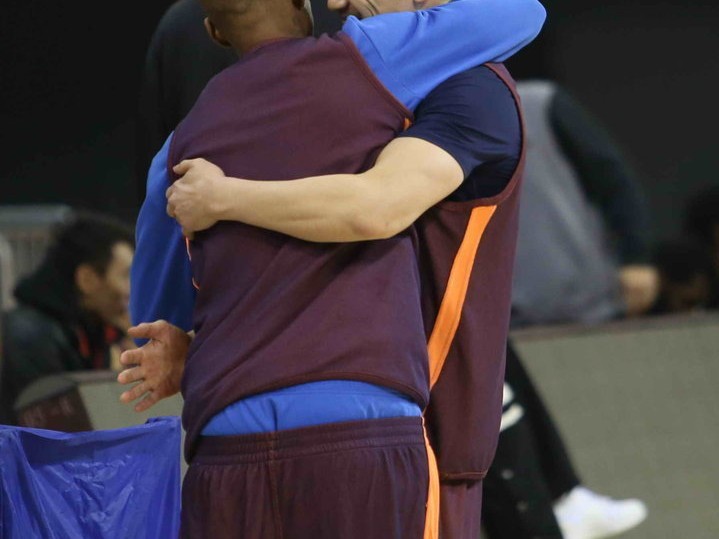 寒冬中的卫冕冠军：北京首钢常规赛收官战前众生相