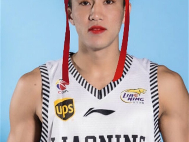 郭艾伦韩德君领衔众星爆笑扮相，这组图看完彻底颠覆你对CBA的认知