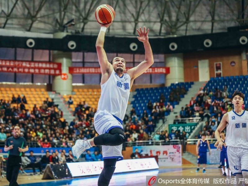 内线争锋与反击号角：全运会男篮预赛激战正酣