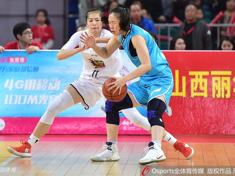 龙城烽烟起，京城铁骑来