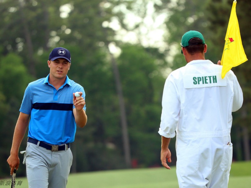 奥古斯塔绿茵场上的青春与传奇