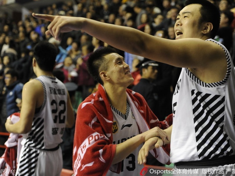 致敬传奇：回首辽宁男篮那段热血沸腾的季后赛征程