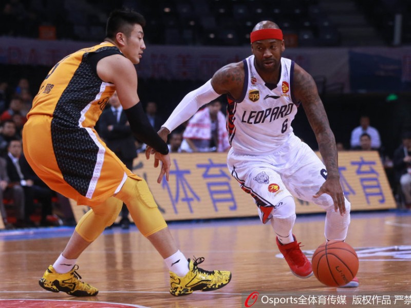 深圳山西上演冰与火之歌 一波三折险酿冲突