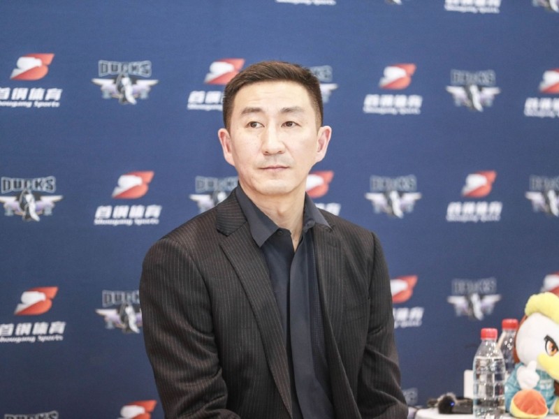 感恩“第六人”，北京首钢男篮赛季答谢会温情满堂