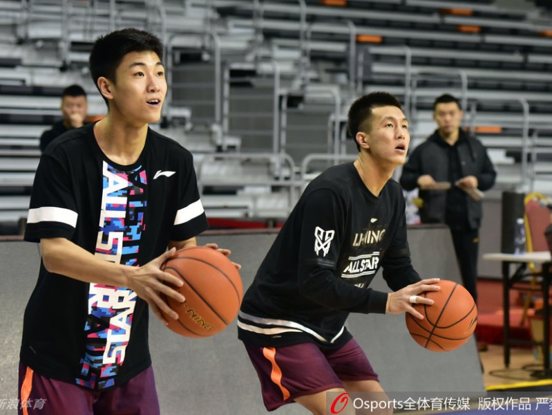 辽篮莞城蓄力半决赛，郭艾伦三分苦练待绽放