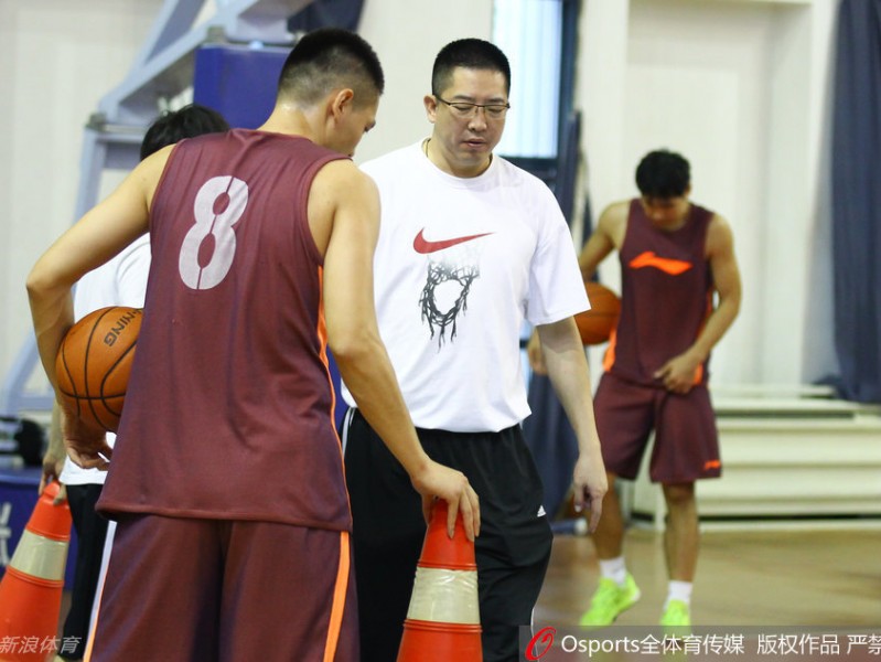 江苏同曦新赛季秣马厉兵 胡卫东挂帅唐正东回归全力冲击季后赛