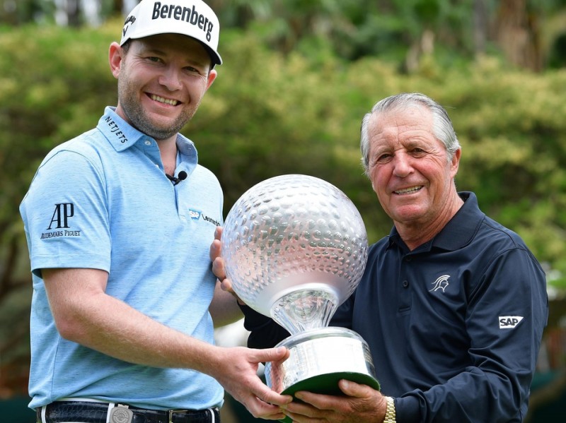 普莱尔球场群星闪耀 欧巡南非赛揭幕战点燃高球激情