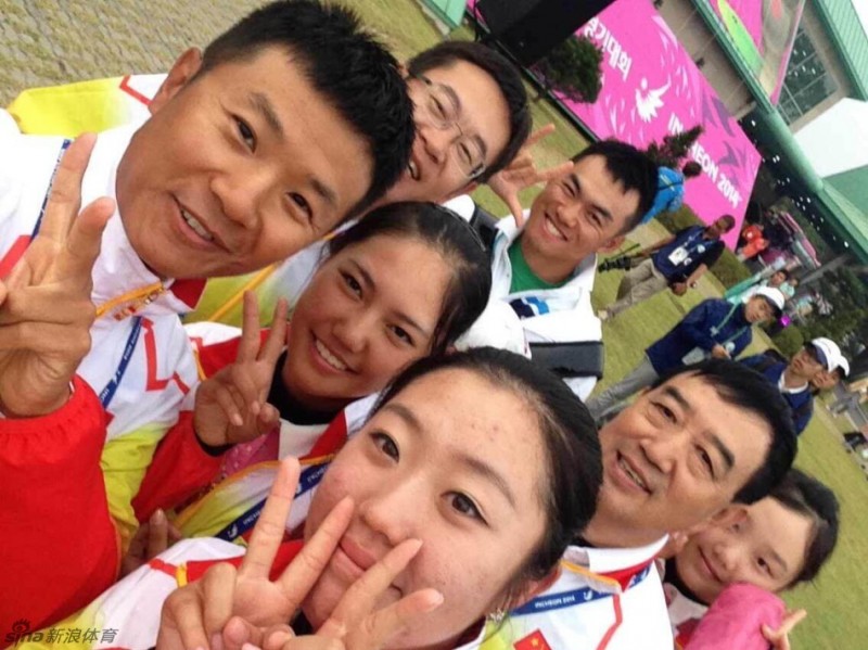 仁川亚运高尔夫女团勇夺铜牌 石昱婷个人第四展风采