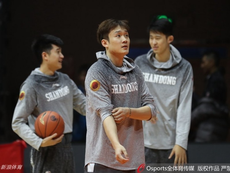 红山馆的未解之局：山东男篮客场挑战新疆的宿命与抗争