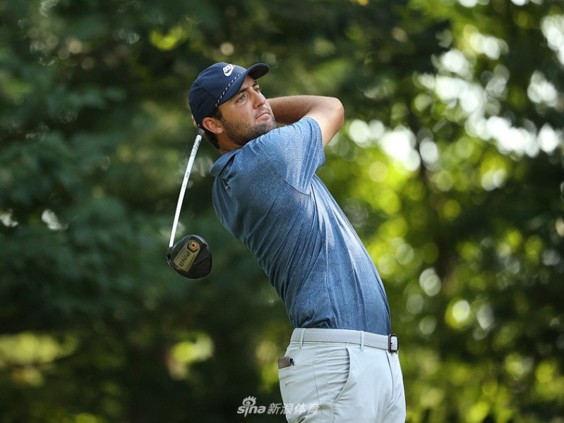 巅峰对决与黯然离场北美信托赛上的悲喜高尔夫