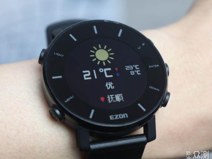 从跟风到真香：这块“铁疙瘩”佳明手表，咋就让我戒不掉了？